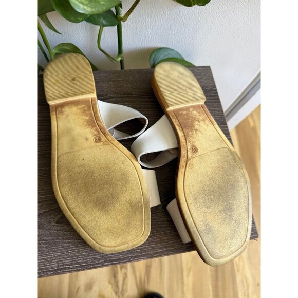 Women’s size 39 white flat sandals - Picture 7 of 8